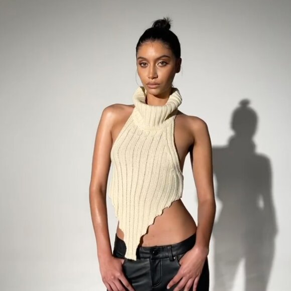 Local European Saro Knitted Top in Oat - Picture 2 of 7